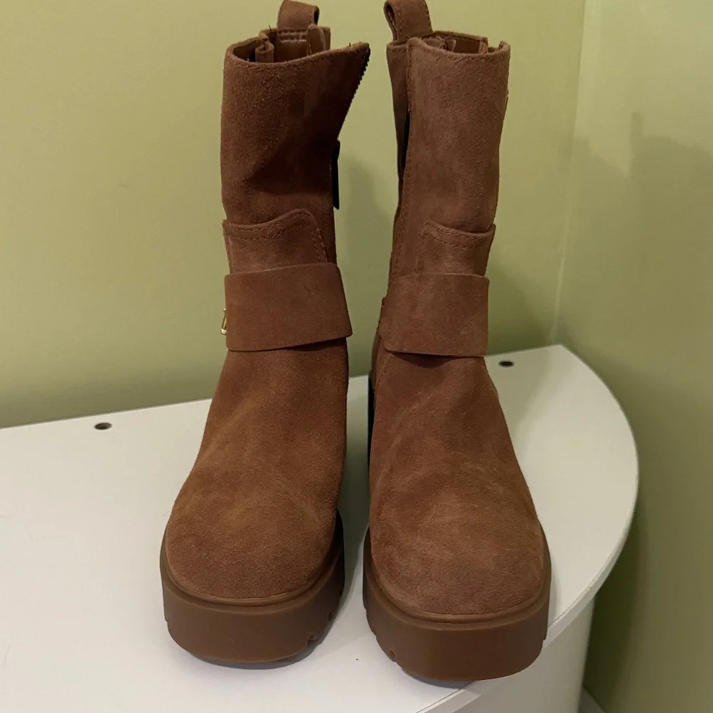 Michael Kors Tan Suede Combat Boots 8.5 women H8N4 - Picture 4 of 8